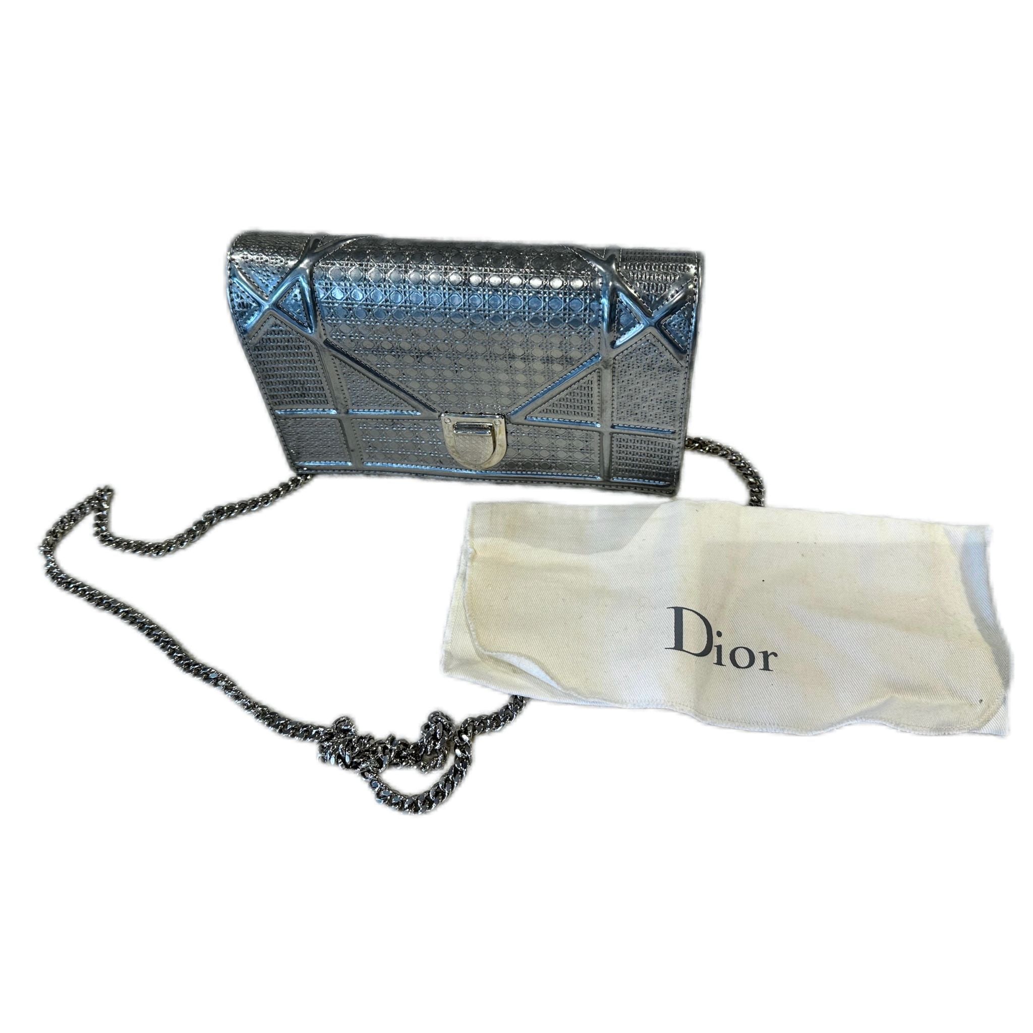 Christian Dior Metallic Patent Micro-Cannage Diorama Medium - Silver
