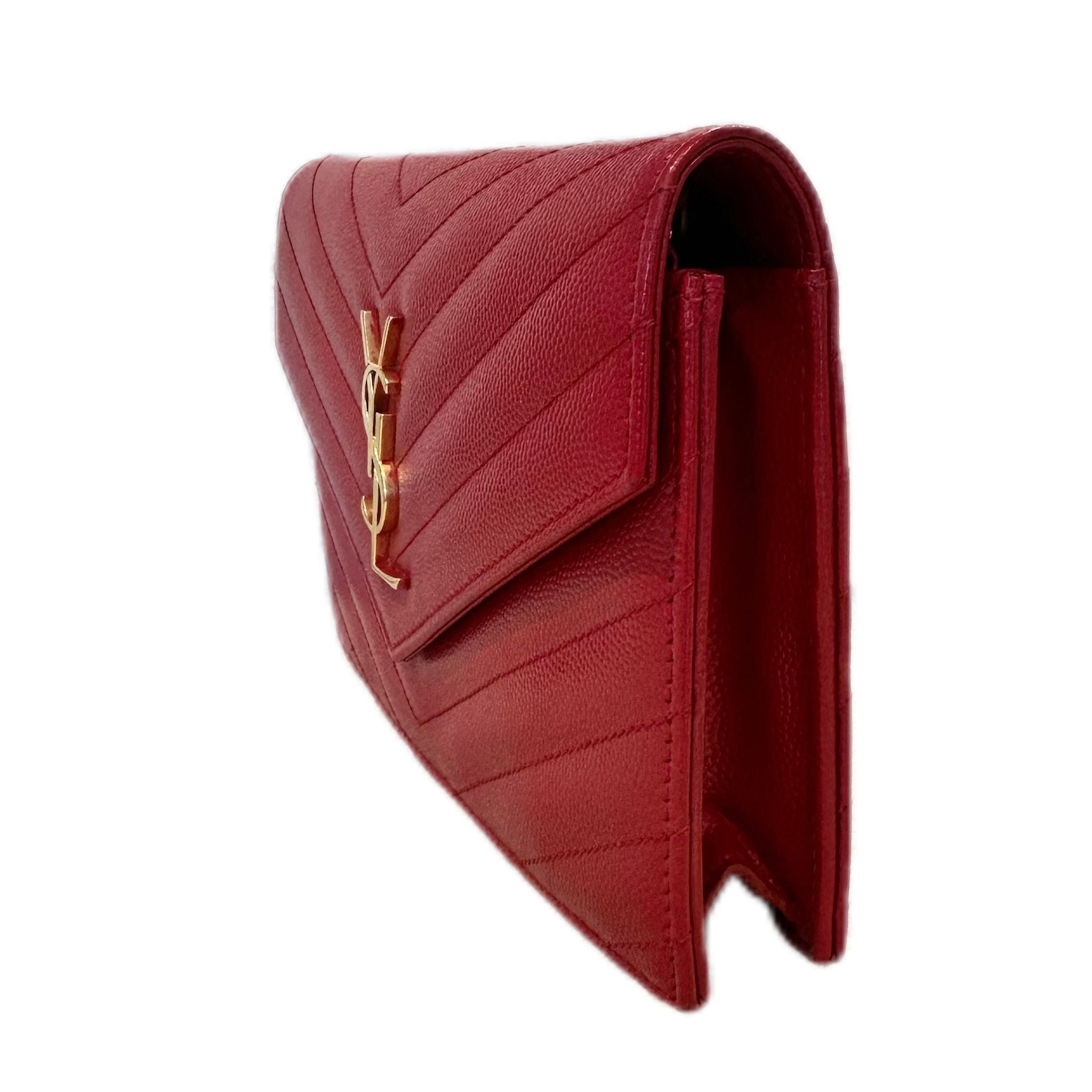 Saint Laurent Grain De Poudre Matelasse Chevron Monogram Chain Wallet - Red
