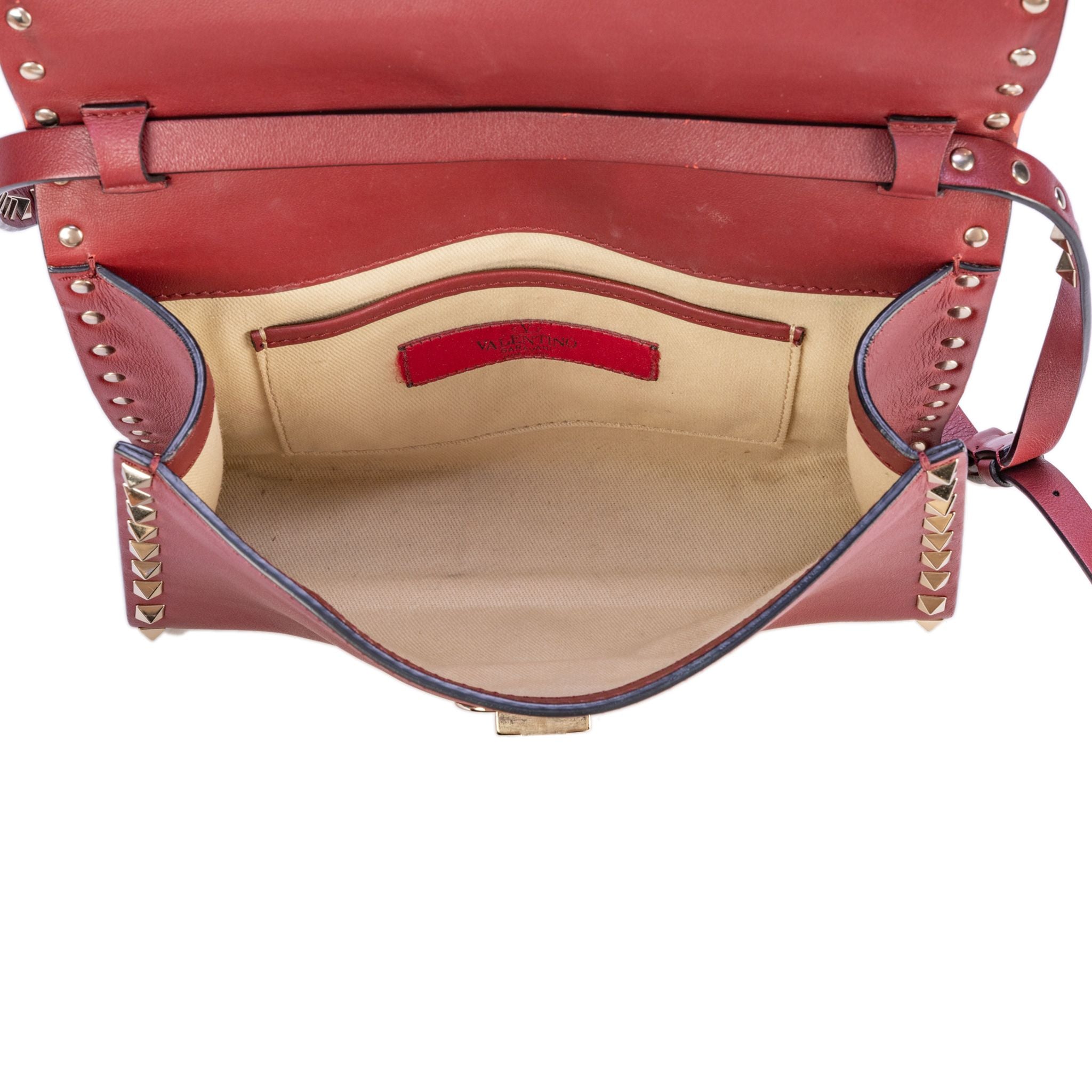 Valentino Garavani Rockstud Crossbody - Dark Red