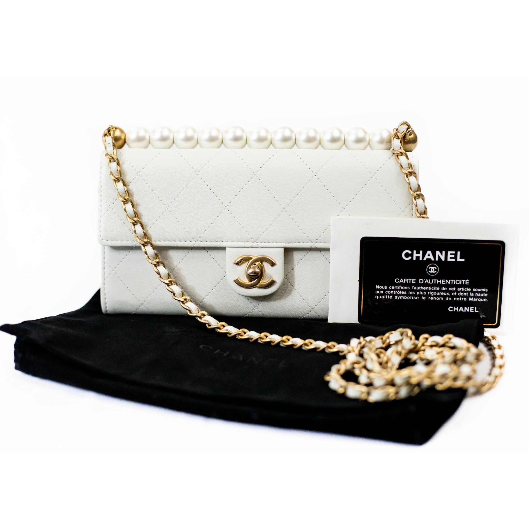 Chanel Chic Pearls Clutch with Chain