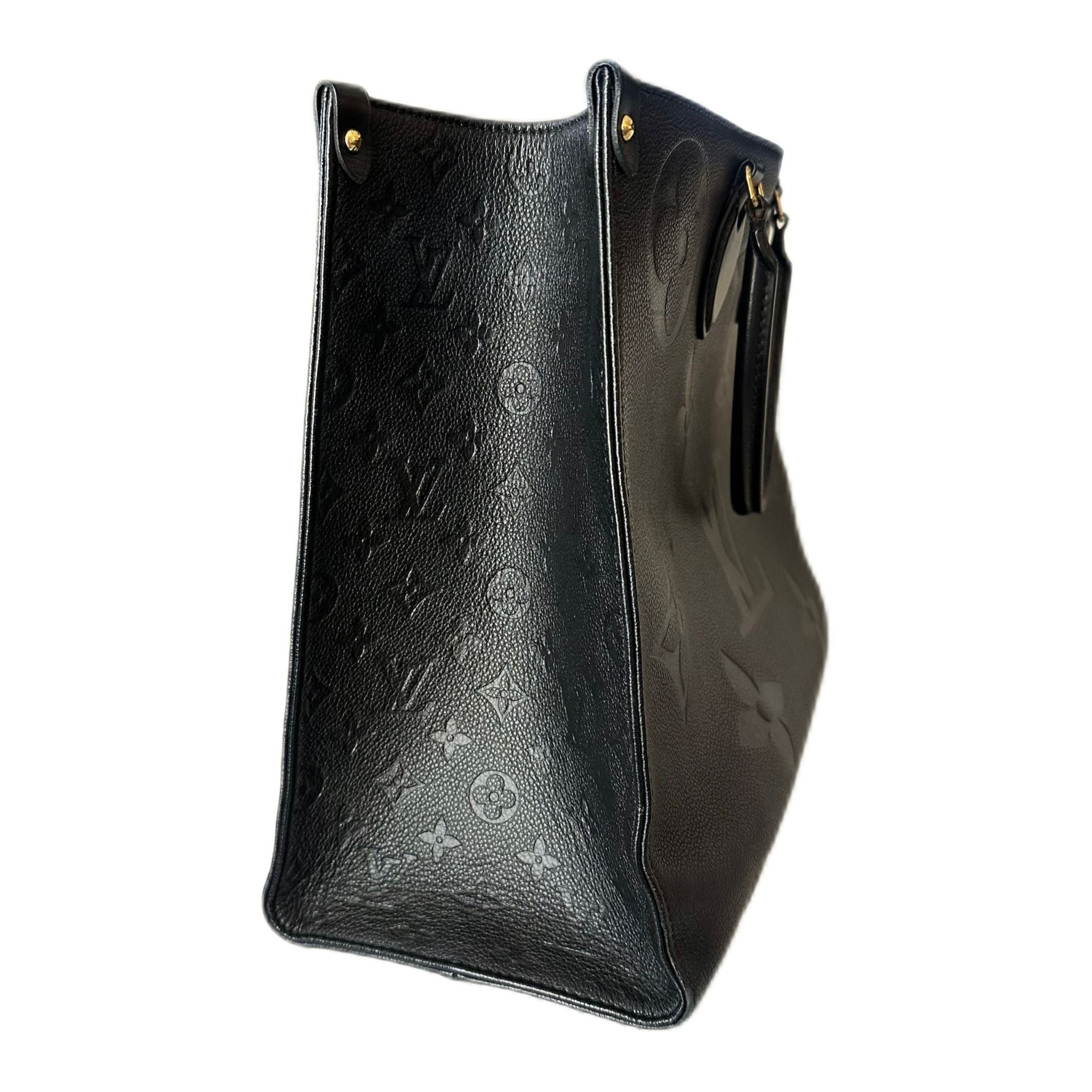 Louis Vuitton Empreinte Monogram Giant OnTheGo MM - Black